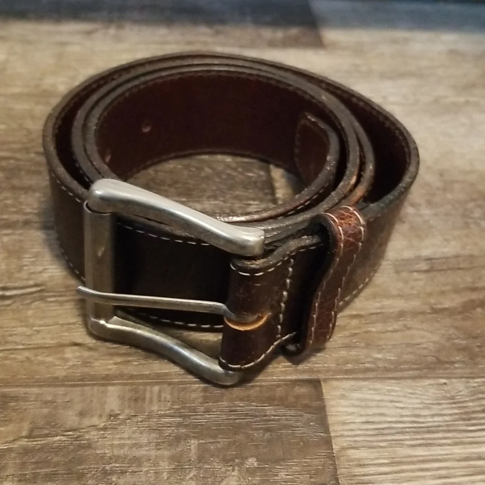 Brown Leather belt size 40 unisex